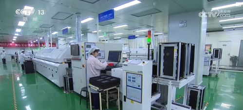 從“光伏藍(lán)”到“生態(tài)綠” 新疆如何以不間斷電源技術(shù)驅(qū)動(dòng)高質(zhì)量發(fā)展